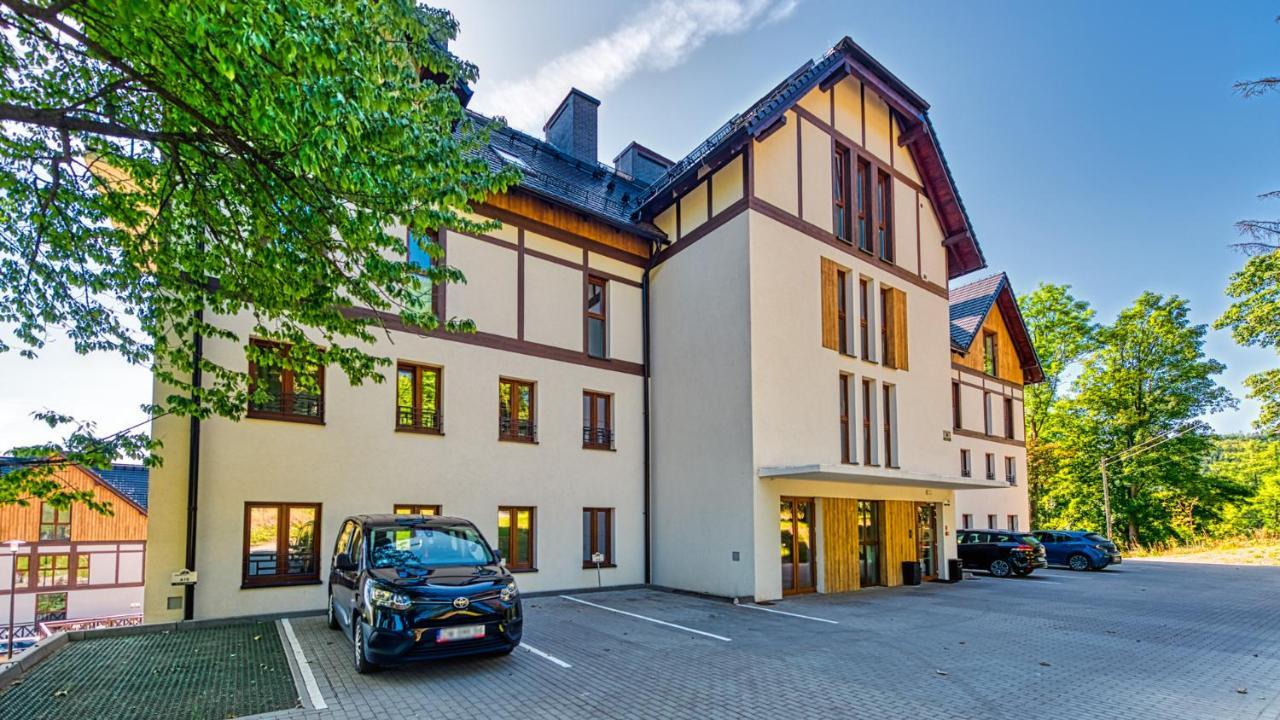 Apartament A1 Green Resort Z Basenem I Spa - 5D Apartamenty シクラルスカ・ポレンバ エクステリア 写真